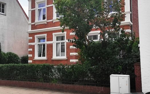 Stilvolle Eigentumswohnung in repräsentativer Patriziervilla – Historischer Charme trifft modernen Wohnkomfort